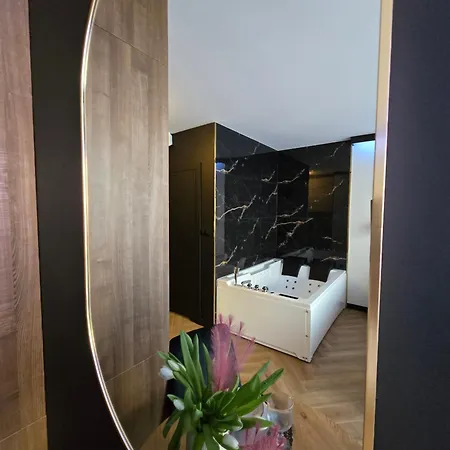 Motlava Romantic Loft - Jacuzzi 3* Gdansk